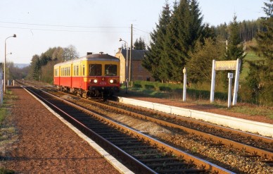 Houdrigny - TH 84-5138.jpg